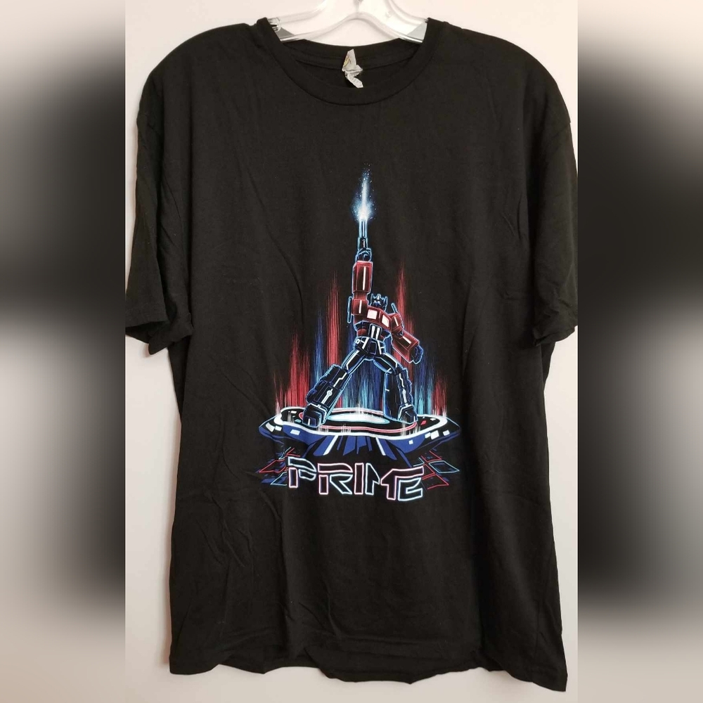 Rock Me Apparel Graphic T-Shirt